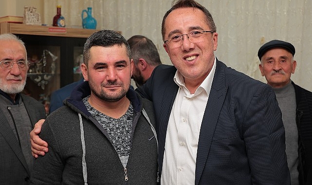 AK Parti Nevşehir Belediye Başkan Adayı Dr. Mehmet Savran, ev ziyaretlerini sürdürüyor