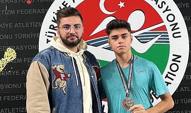 Nevşehir Belediyesi Gençlik ve Spor Kulübü sporcusu Batuhan Ergöz Türkiye 2’ncisi oldu.