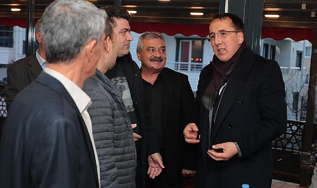 AK Parti Belediye Başkan Adayı Dr. Mehmet Savran, Nevşehir’de yaşayan Ağrı, Muş, Diyarbakır, Batman, Bitlis, Van, Erzurum, Mardin, Adıyaman, Siirt, Elazığ, Bingöl ve Malatyalılar ile birlikte iftar yaptı