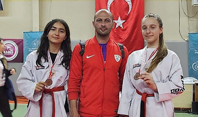 Foça Belediyespor Kulübü, Taekwondo Yıldızlar İzmir İl Şampiyonası’nda bir altın ve iki bronz madalya ile kürsüye çıktı