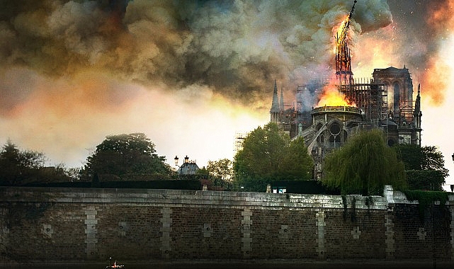 2 Bölümlük Seri ‘Notre Dame: Küllerinden Doğan Tarih’