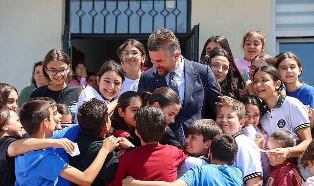 Buca’da 23 Nisan coşkusu