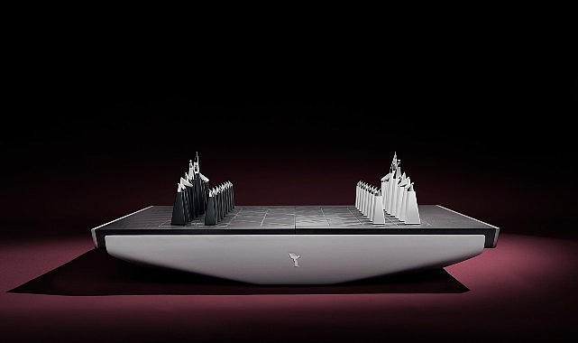 Rolls-Royce’dan özel üretim Satranç Seti