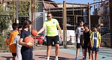 Karabağlar’lı Çocuklar Bu Yaz Mahallede Sporla Buluşuyor