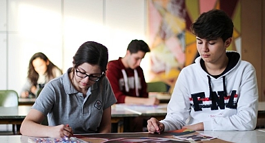 Ortaokul yıllarında sosyal ve duygusal gelişim, en az akademik başarı kadar dikkate alınmalı