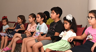 Osmangazi’de çocuklar mektup yazma alışkanlığı kazandı