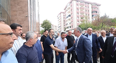 Başkan Büyükakın, Gebzeli servisçilerle bir araya geldi