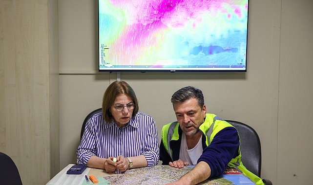 Maltepe Belediyesi ekipleri sağanak yağış ve fırtınaya karşı tam kapasite sahada